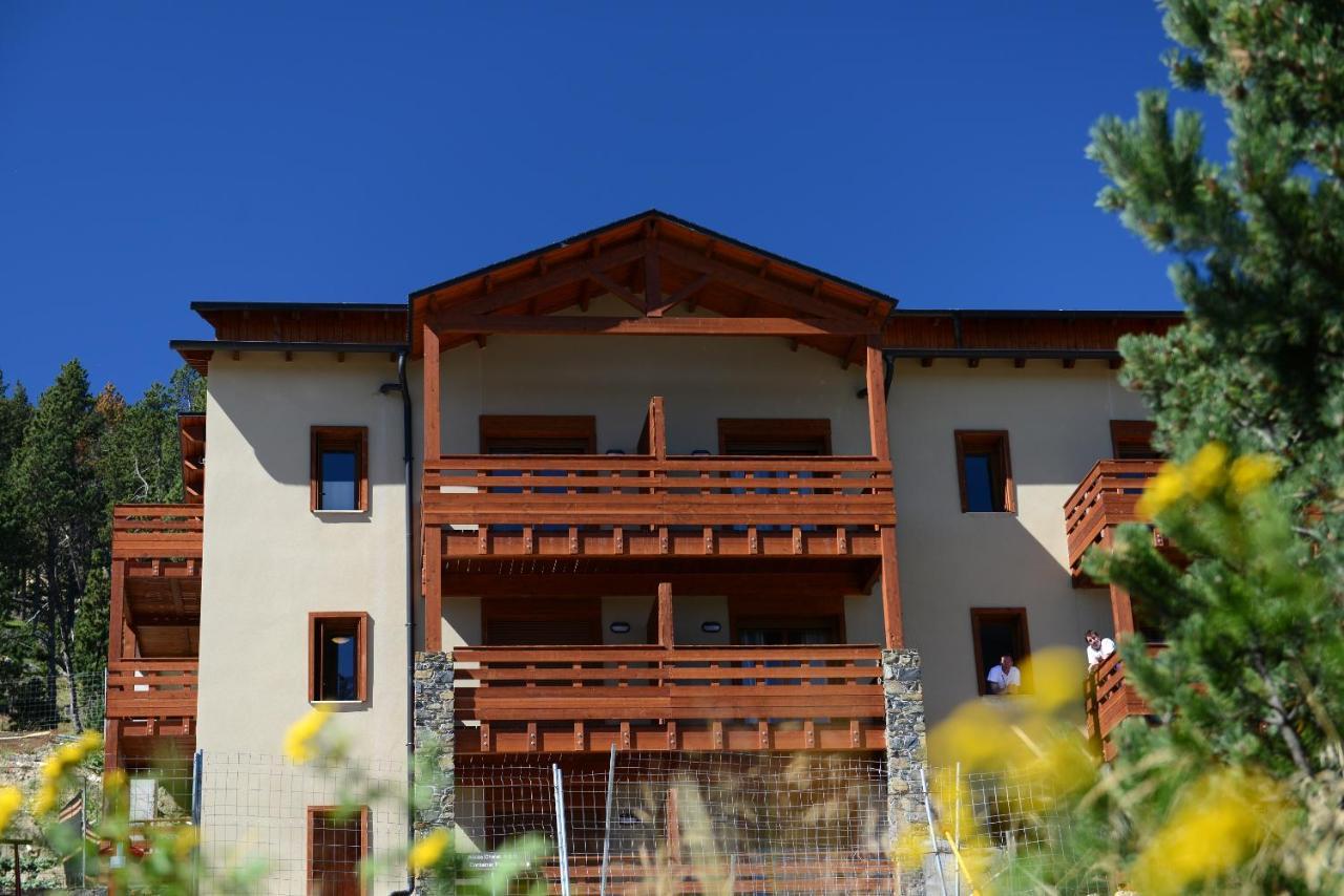 Vacanceole - Les Chalets De L'Isard Лез-Англь Экстерьер фото