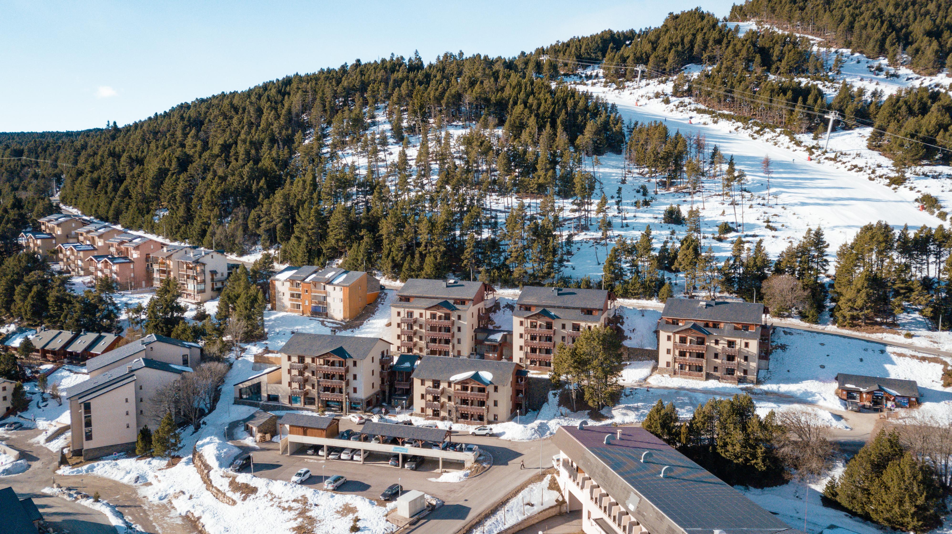 Vacanceole - Les Chalets De L'Isard Лез-Англь Экстерьер фото